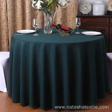 Restaurant hotel banquet round table round white tablecloth